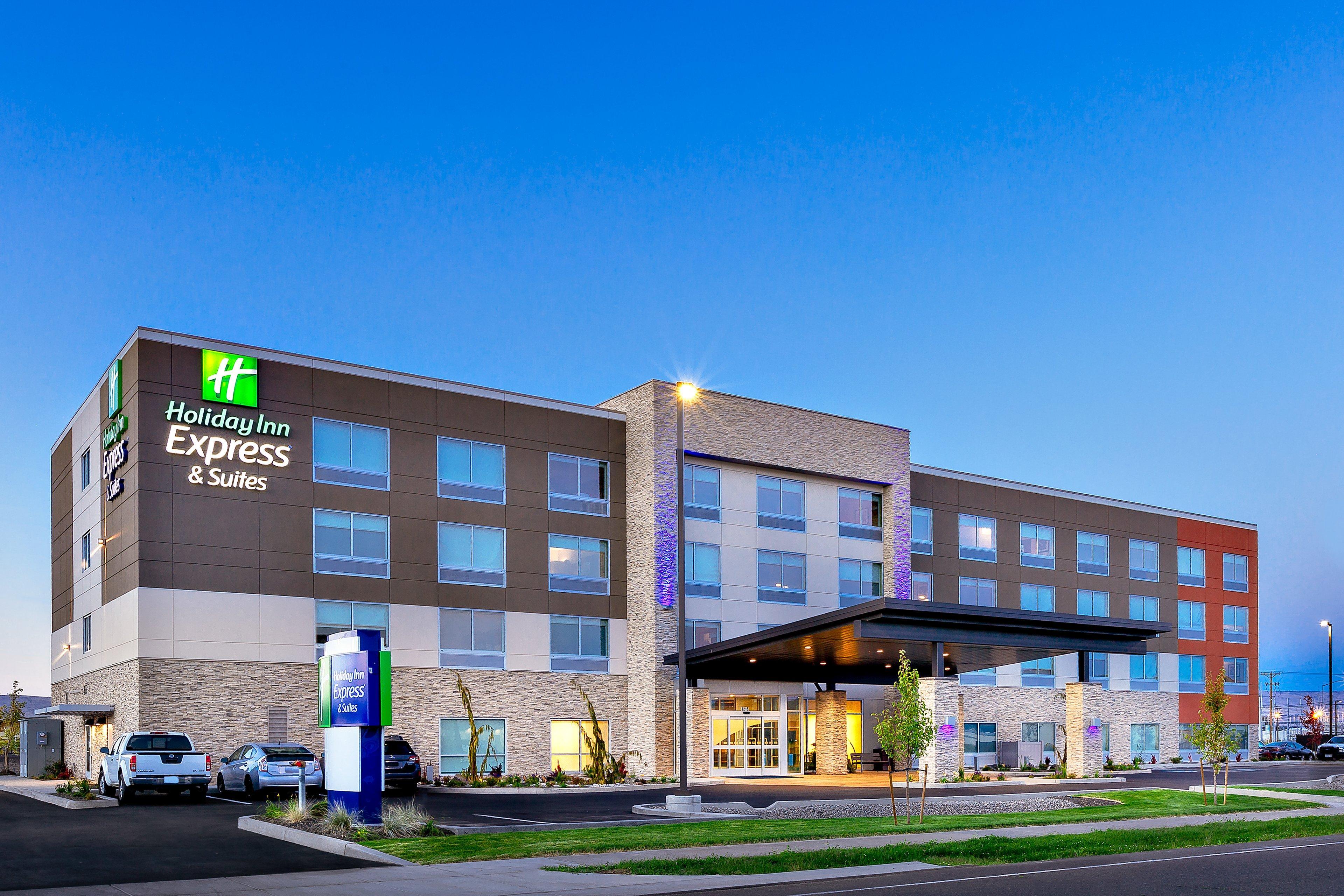 Holiday Inn Express & Suites - Union Gap - Yakima Area, An Ihg Hotel Bagian luar foto